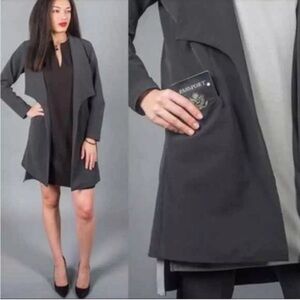 Betabrand Women’s Travel Blazer  Black  Jacket Long Length Size Large